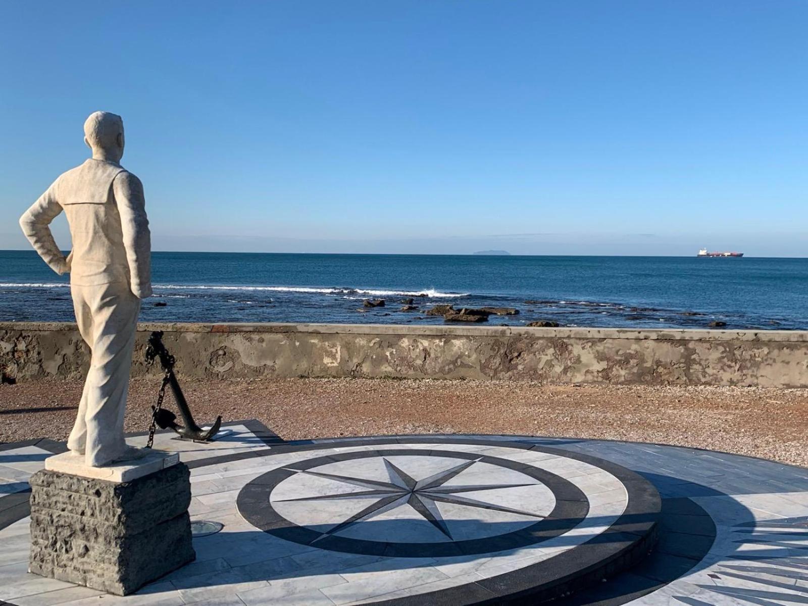 Enjoy Toscana ! Livorno Luaran gambar